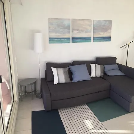 Sunshine Apt With Pool - Near Mc Beausoleil
